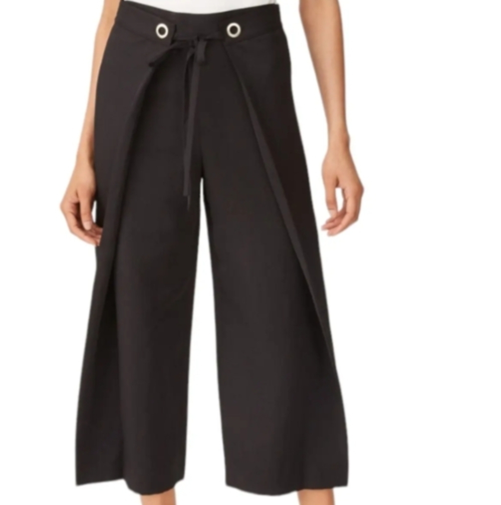 Club Monaco Front Tie Culouttes